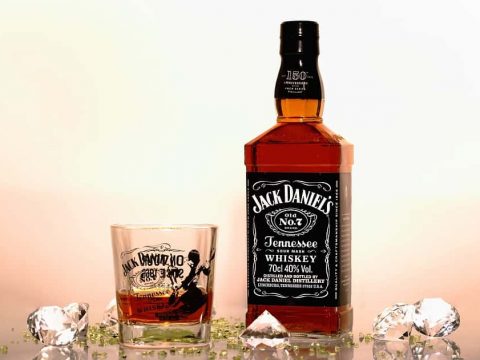 Jack Daniels ár