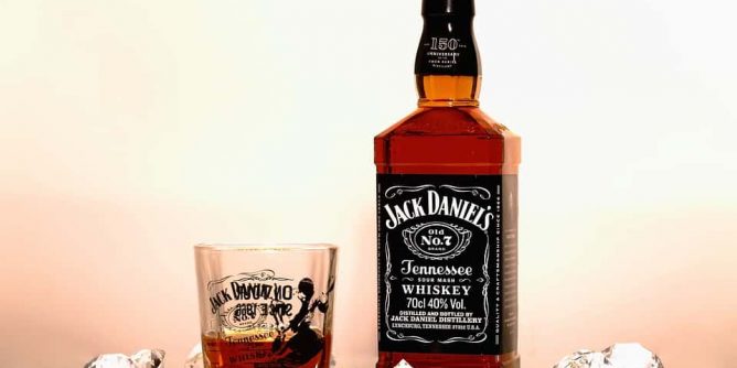 Jack Daniels ár